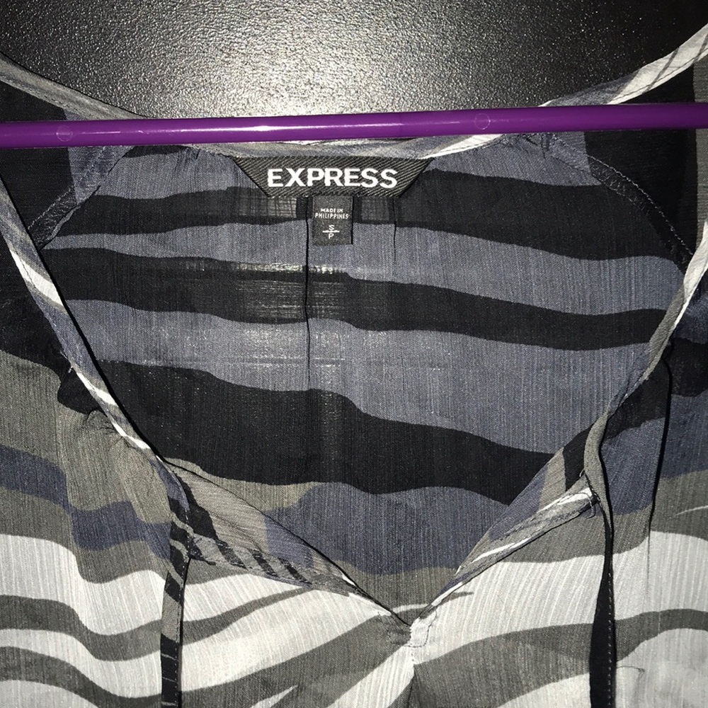 Blouse - Picture 2 of 2